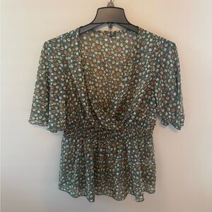 Floral Green Women's Top. # A0001